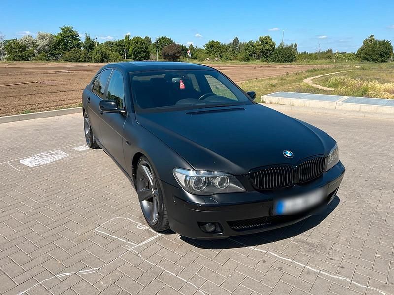 Schwarz Gebraucht 2006 BMW 730 Limousine | 8.800 € (Etwas zu teuer) - Bild 1/4