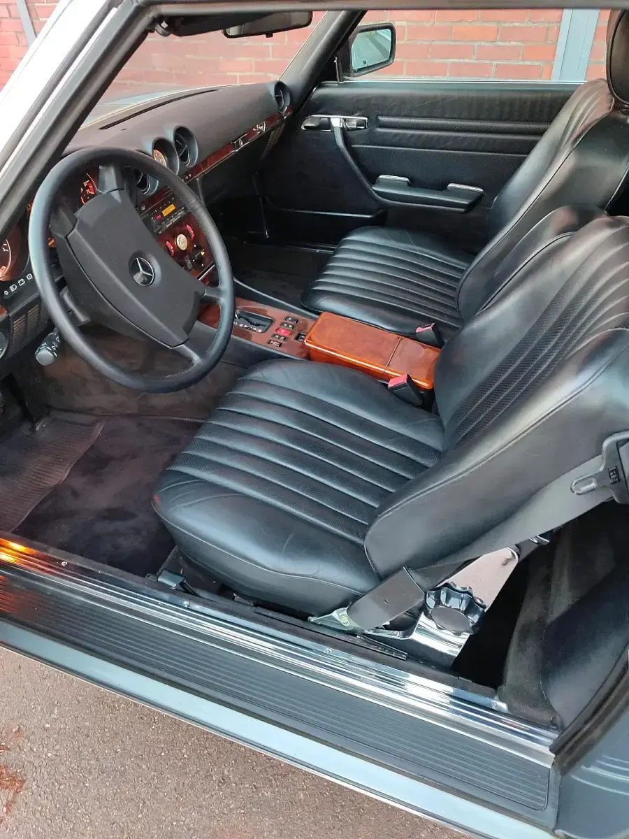 Gebraucht Mercedes 300 179 PS (131 kW) 1988 Grau Cabrio