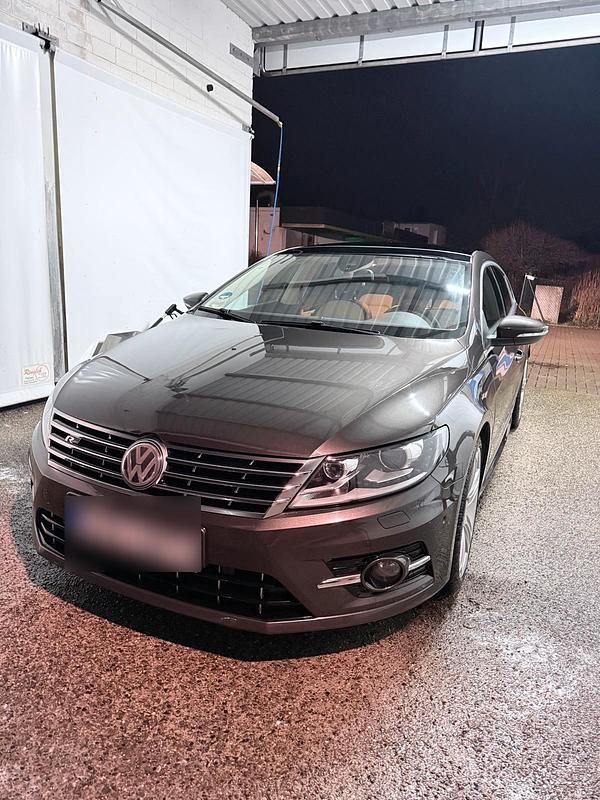 Gebraucht VW Passat R-line 177 PS (130 kW) 2014 Braun Coupé