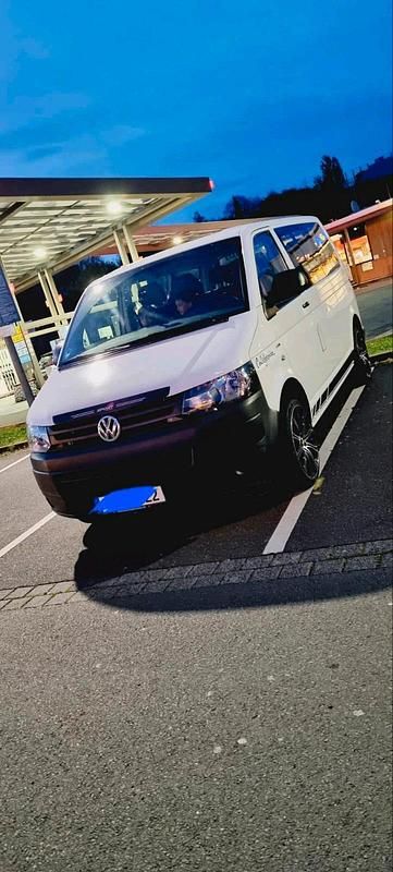 Weiß Gebraucht 2014 VW T5 Van | 9.900 € (Superpreis) - Bild 1/4