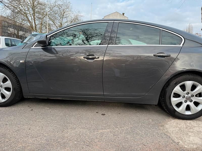 Gebraucht Opel Insignia 170 PS (125 kW) 2016 Grau Limousine