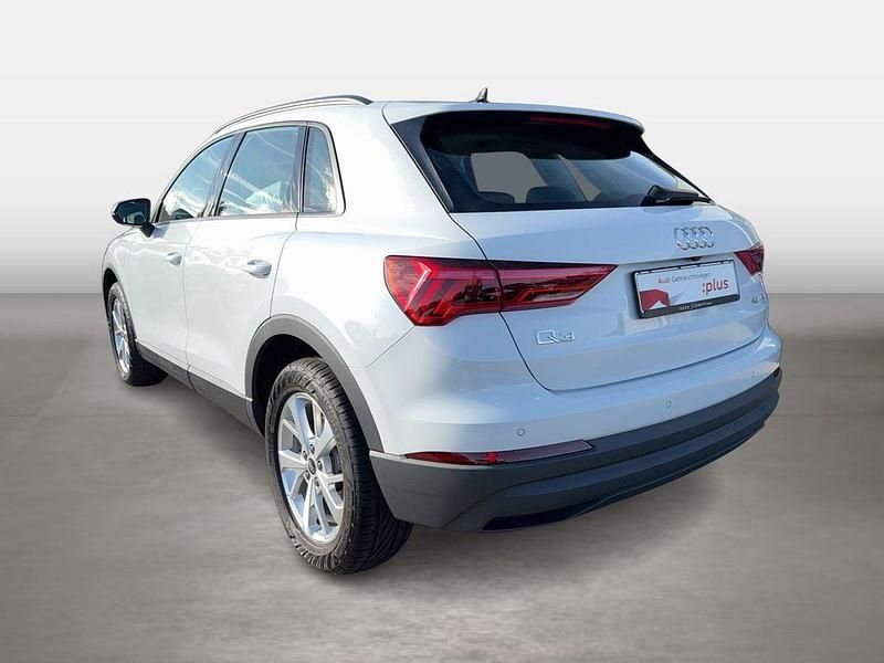Gebraucht Audi Q3 Basis 245 PS (180 kW) 2022 Weiß SUV