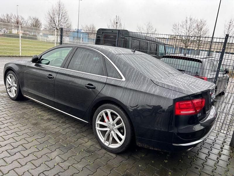 Gebraucht Audi A8 Ambiente 250 PS (183 kW) 2011 Schwarz Limousine