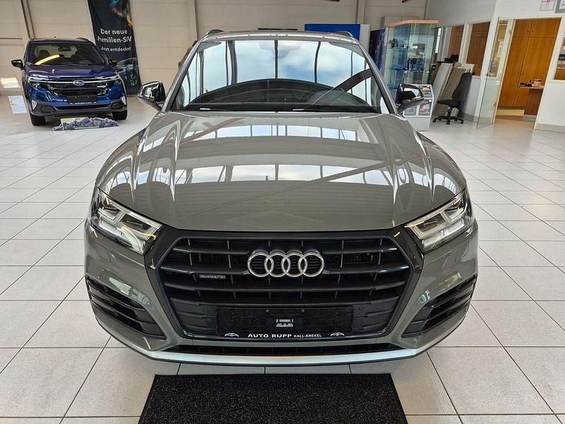 Gebraucht Audi Q5 S-Line 190 PS (139 kW) 2018 Grau SUV