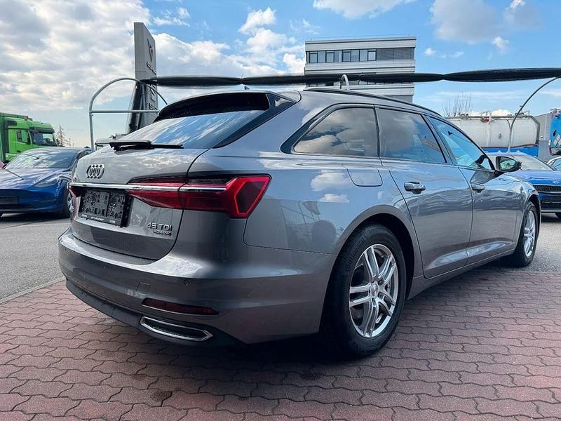 Gebraucht Audi A6 231 PS (169 kW) 2020 Grau Kombi