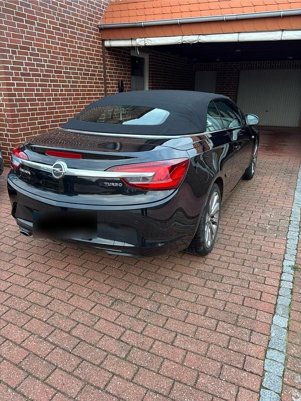 Gebraucht Opel Cascada Innovation 170 PS (125 kW) 2015 Schwarz Cabrio
