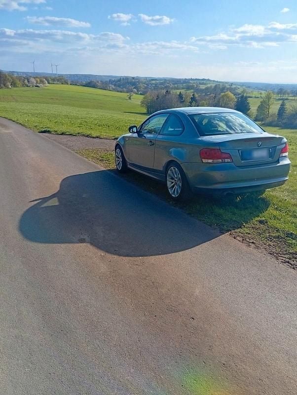 Gebraucht BMW 120 Coupé 170 PS (125 kW) 2010 Grau Coupé