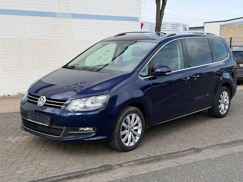 Gebraucht VW Sharan Highline 150 PS (110 kW) 2018 Blau Van / Kleinbus