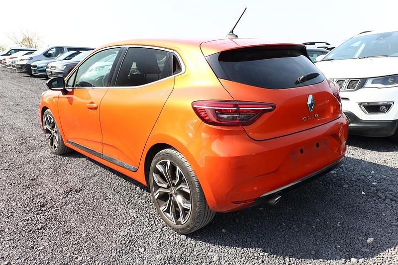 Gebraucht Renault Clio V Intens 91 PS (66 kW) 2022 Orange metallic