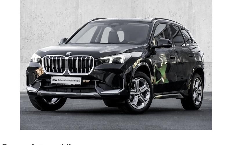 Gebraucht BMW X1 xLine 136 PS (100 kW) 2025 Black sapphire metallic SUV