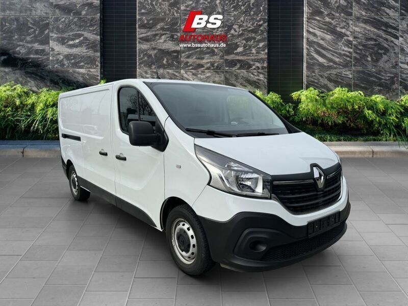 Blanc glacier Gebraucht 2021 Renault Trafic Komfort Van | 15.990 € (Guter Preis) - Bild 1/4