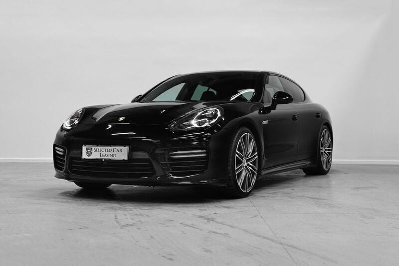 Schwarz Gebraucht 2015 Porsche Panamera GTS Chrono Limousine | 42.364 € (Guter Preis) - Bild 1/4