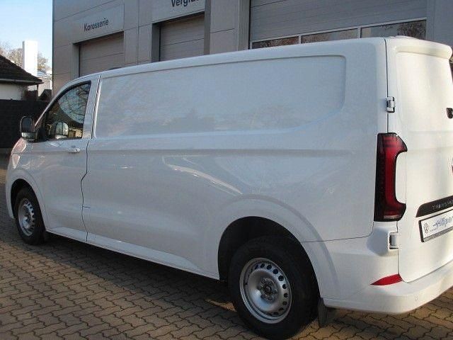 Gebraucht VW T7 150 PS (110 kW) 2025 Weiß Van