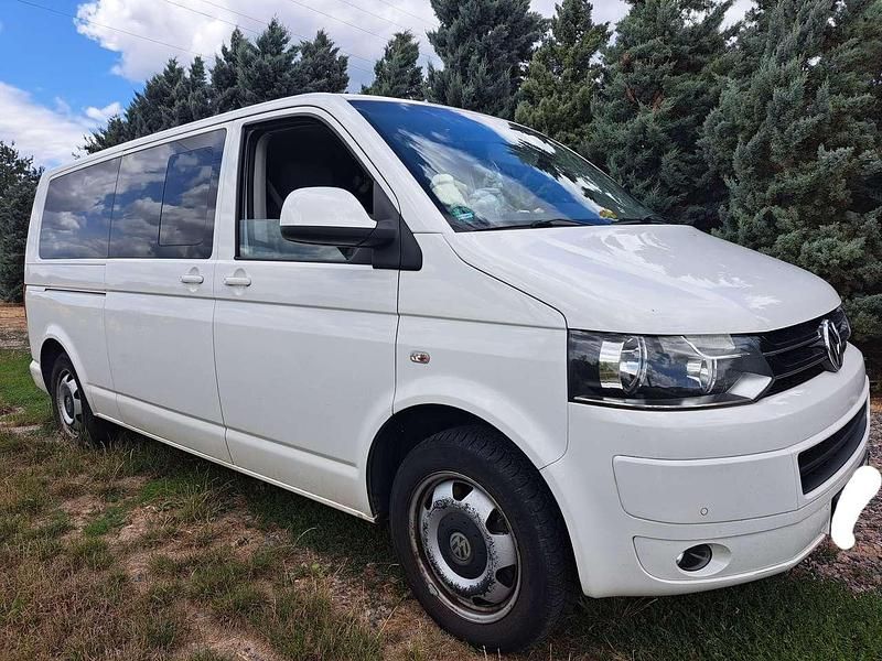 Gebraucht VW T5 Comfortline 140 PS (102 kW) 2013 Weiß Van