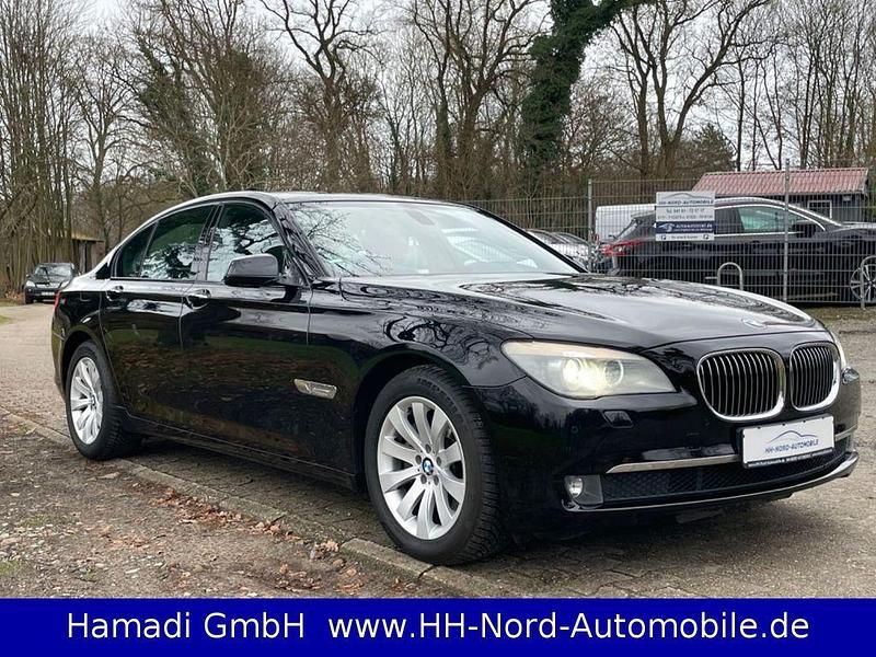 Schwarz Gebraucht 2011 BMW 730 Shadowline Limousine | 15.440 € (Fairer Preis) - Bild 1/4