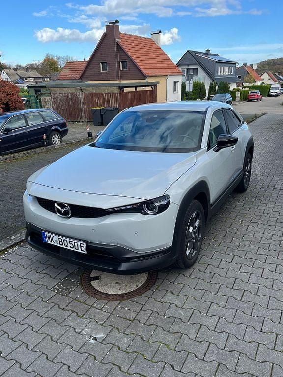 Weiß Gebraucht 2022 Mazda MX30 Ad'Vantage SUV | 14.900 € (Superpreis) - Bild 1/1