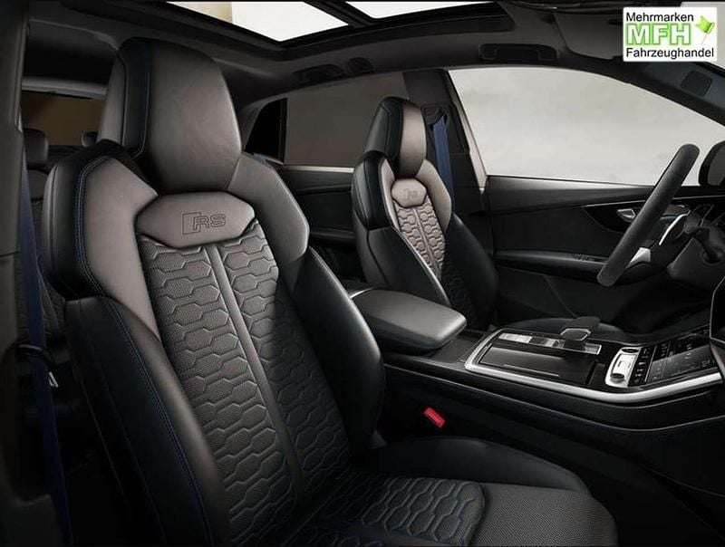 Neu Audi RS Q8 640 PS (470 kW) 2025 Mythosschwarz metallic SUV