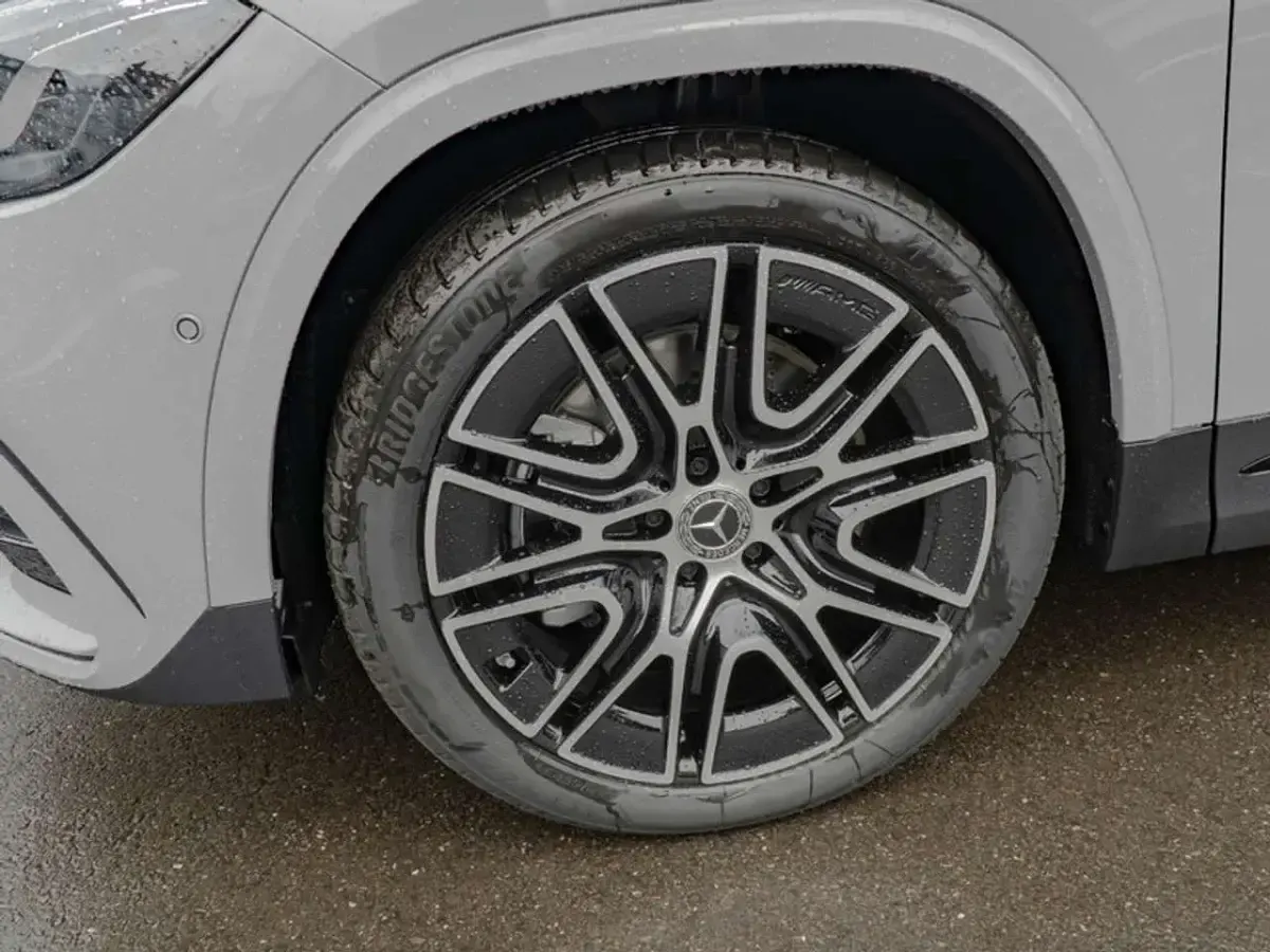 Second-hand Mercedes GLA250 AMG 224 CP (164 kW) 2025 Gri SUV