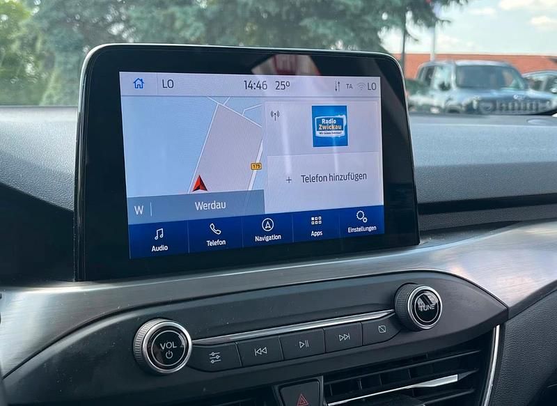 Gebraucht Ford Focus 125 PS (91 kW) 2021 Grau Kombi