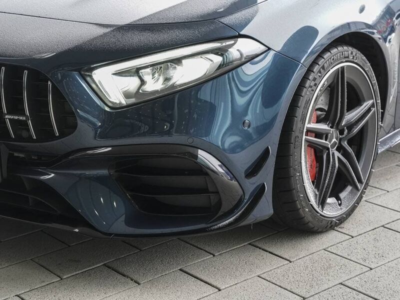 Gebraucht Mercedes A45 AMG AMG 387 PS (284 kW) 2021 Blau Kleinwagen