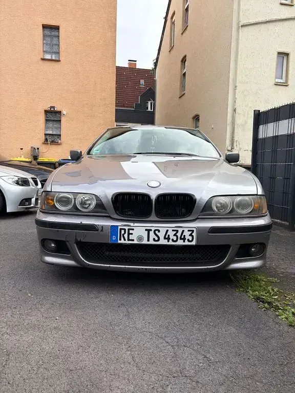 Gebraucht BMW 520 Performance 150 PS (110 kW) 1997 Silber Limousine