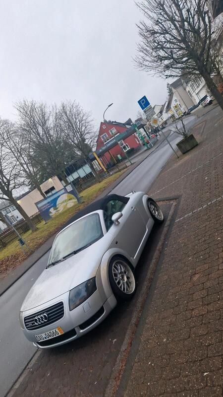 Silber Gebraucht 2000 Audi TT S-Line Cabrio | 6.600 € (Fairer Preis) - Bild 1/4