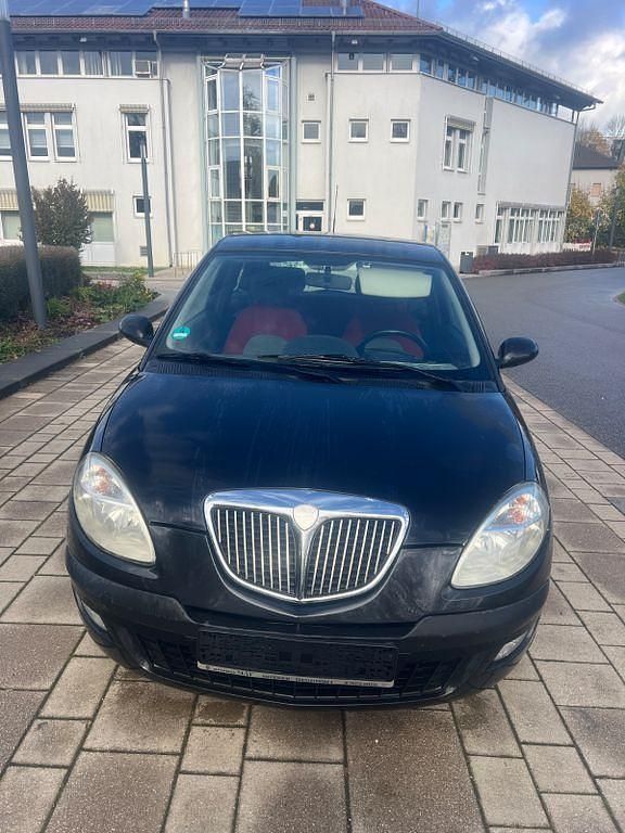 Schwarz Gebraucht 2005 Lancia Ypsilon Kleinwagen | 1.850 € (Guter Preis) - Bild 1/4