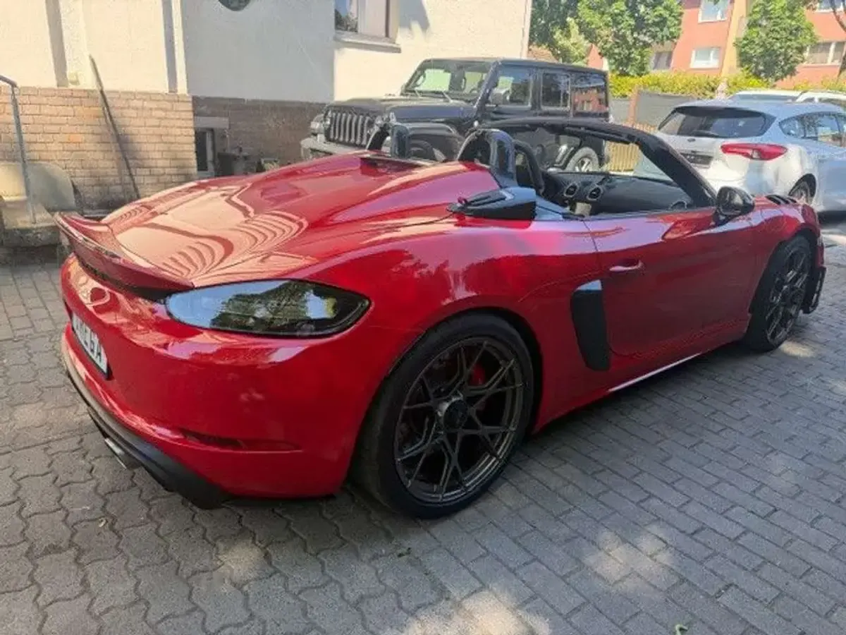 Gebraucht Porsche 718 Boxster Chrono 500 PS (367 kW) 2024 Indischrot Cabrio