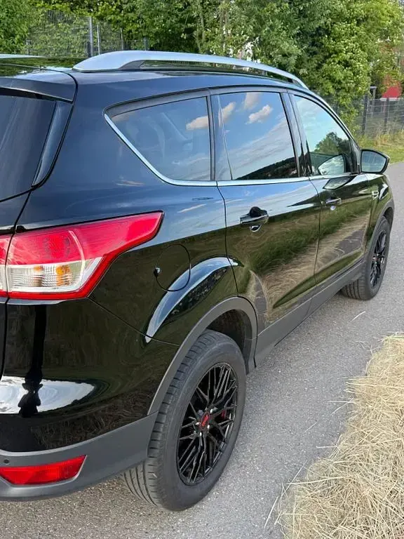 Gebraucht Ford Kuga SYNC Edition 150 PS (110 kW) 2016 Schwarz SUV