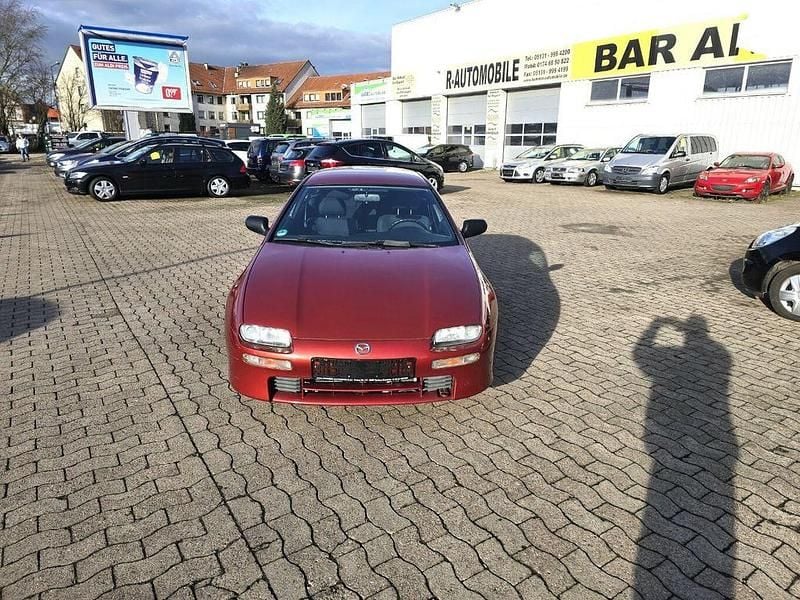 Gebraucht Mazda 323F 88 PS (64 kW) 1998 Rot Limousine