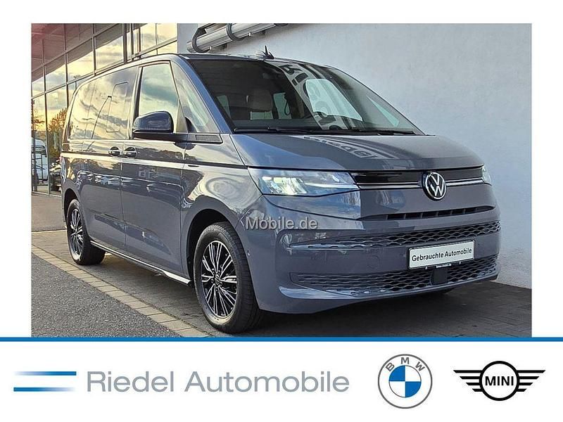 Grau Gebraucht 2024 VW Multivan Life Van | 46.470 € (Superpreis) - Bild 1/3