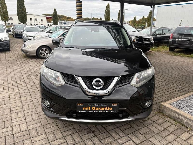 Gebraucht Nissan X-Trail 360º 163 PS (119 kW) 2016 Schwarz SUV