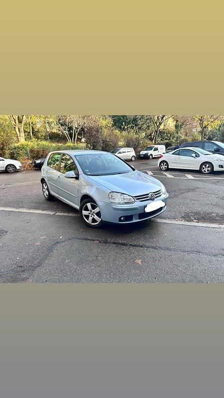 Blau Gebraucht 2008 VW Golf V Edition Kleinwagen | 4.500 € - Bild 1/4
