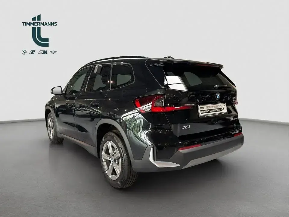 Gebraucht BMW X1 163 PS (119 kW) 2025 Schwarz SUV