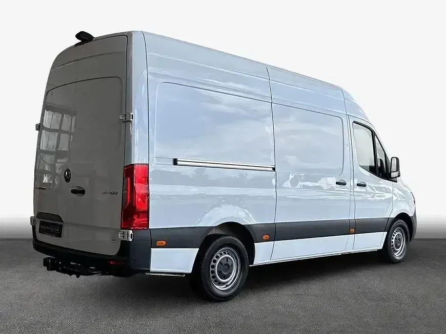 Gebraucht Mercedes Sprinter 170 PS (125 kW) 2023 Weiß Van
