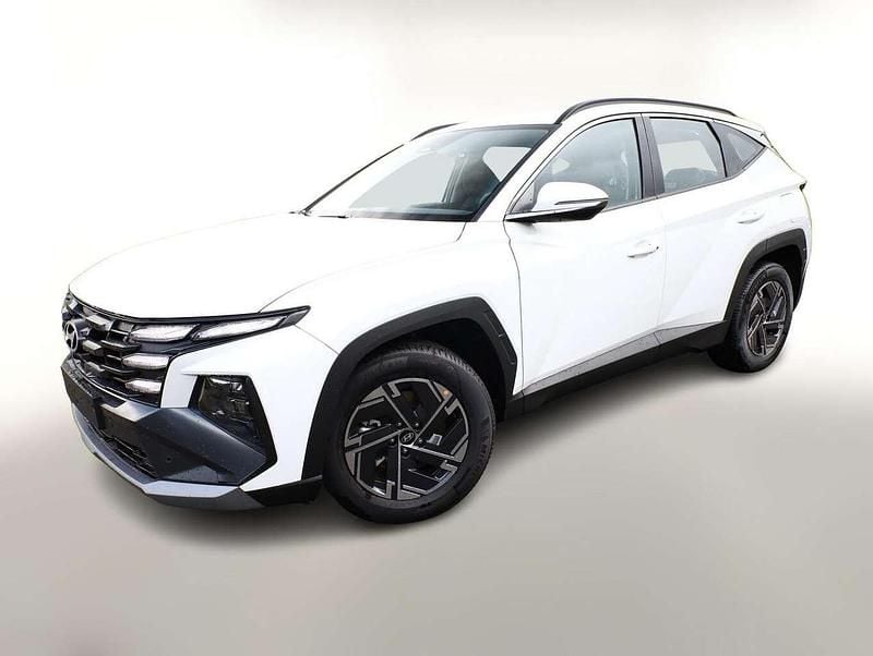 Serenity white minerale... Neu 2025 Hyundai Tucson Trend SUV | 33.688 € (Superpreis) - Bild 1/1