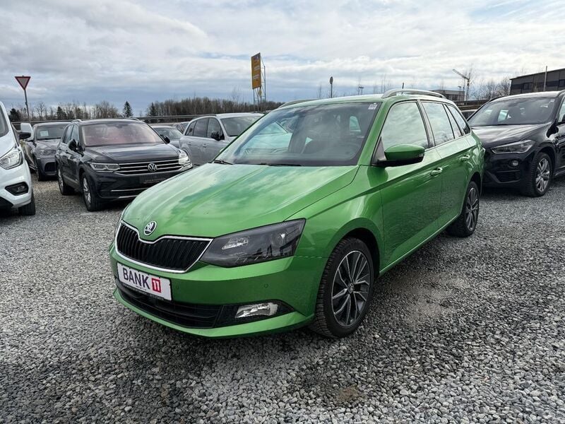 Grün Gebraucht 2015 Skoda Fabia Style Kombi | 9.900 € (Fairer Preis) - Bild 1/4