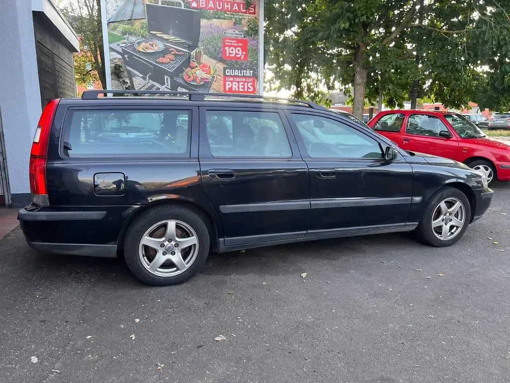 Gebraucht Volvo V70 163 PS (119 kW) 2004 Schwarz Kombi