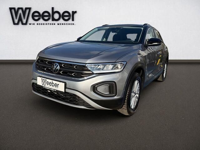 Gebraucht VW T-Roc Life 110 PS (80 kW) 2024 Pyritsilber (metallic) SUV
