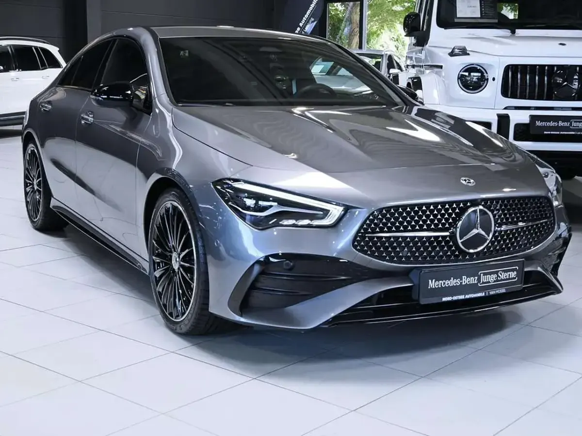 Gebraucht Mercedes CLA200 AMG 163 PS (119 kW) 2025 Mountaingrau metallic Coupé