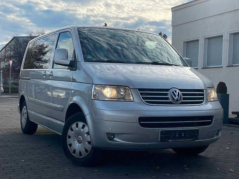 Silber Gebraucht 2007 VW Multivan Comfortline Van | 6.950 € (Fairer Preis) - Bild 1/4