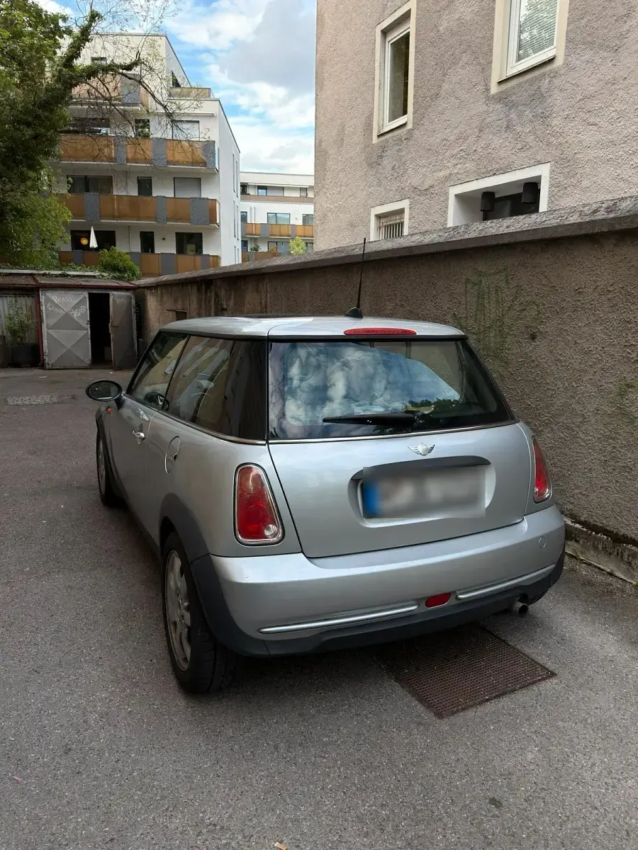 Gebraucht Mini Cooper 90 PS (66 kW) 2005 Silber Kleinwagen