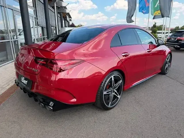 Gebraucht Mercedes CLA45 AMG AMG 421 PS (309 kW) 2024 Rot Coupé