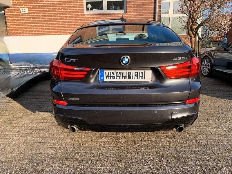 Gebraucht BMW 535 Performance 306 PS (225 kW) 2013 Grau Limousine