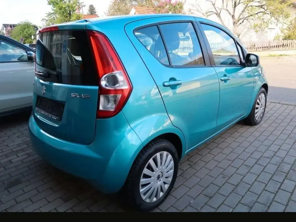 Gebraucht Suzuki Splash Basic 65 PS (47 kW) 2008 Blau Kleinwagen