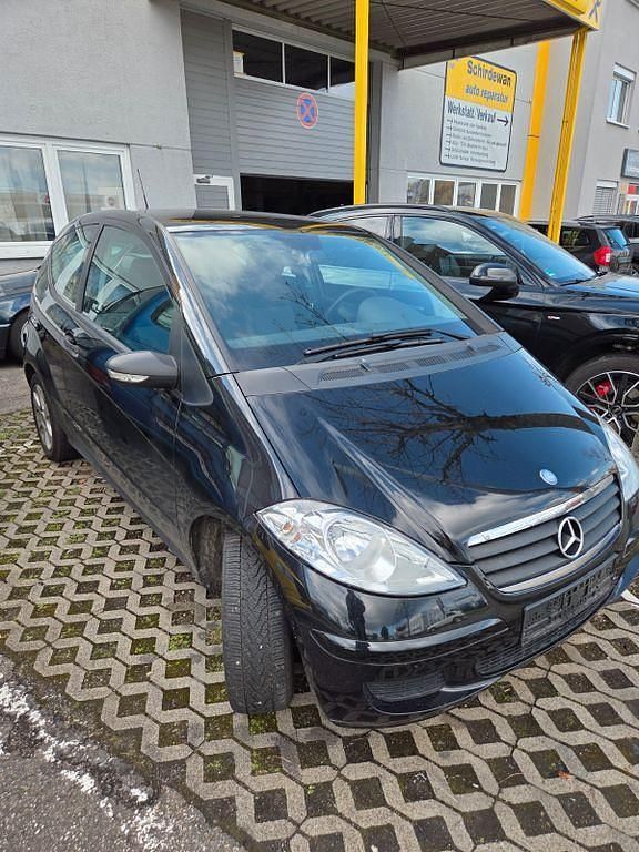 Gebraucht Mercedes A150 Classic 95 PS (69 kW) 2007 Schwarz Van / Kleinbus