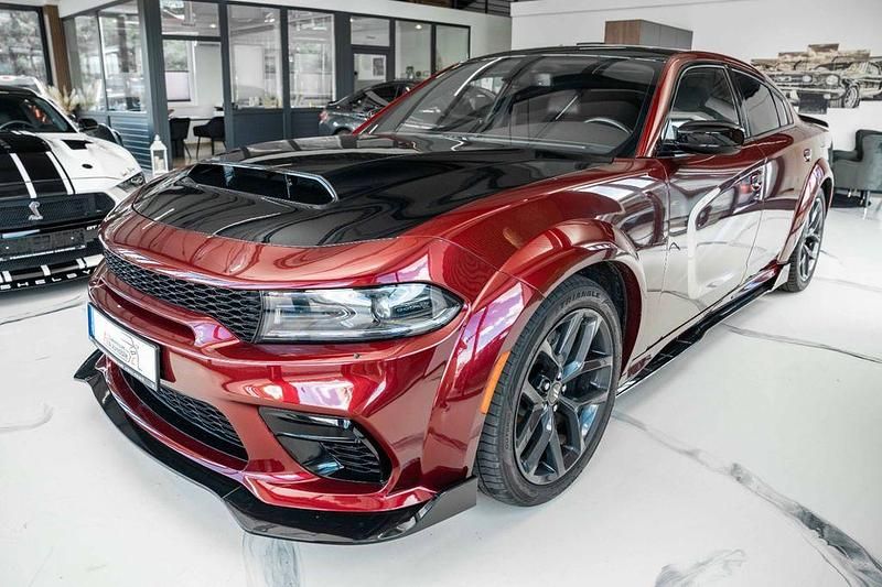 Gebraucht Dodge Charger 378 PS (278 kW) 2023 Rot Limousine
