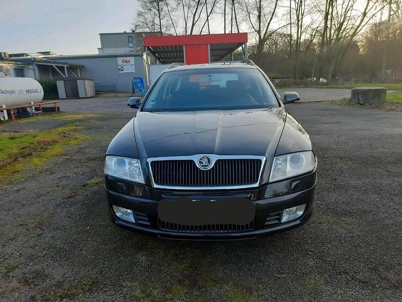 Gebraucht Skoda Octavia Sport 160 PS (117 kW) 2008 Schwarz Kombi