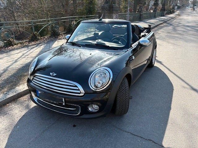 Gebraucht Mini Cooper 122 PS (89 kW) 2012 Schwarz Kleinwagen