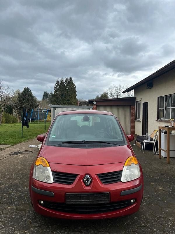 Gebraucht Renault Modus 88 PS (64 kW) 2006 Rot Van / Kleinbus